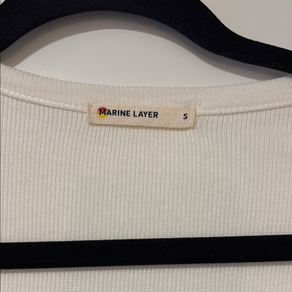 Marine Layer White V-Neck Short Sleeve Fitted Top - Picture 2 of 3